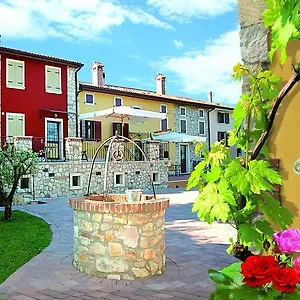 2* Affittacamere Corte Tamellini